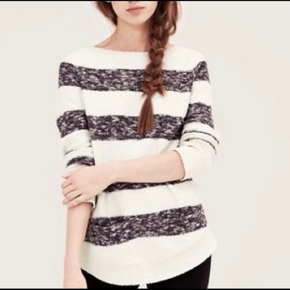 Lou & Grey Sweaters - Lou & grey long sleeve sweater pockets wide stripe